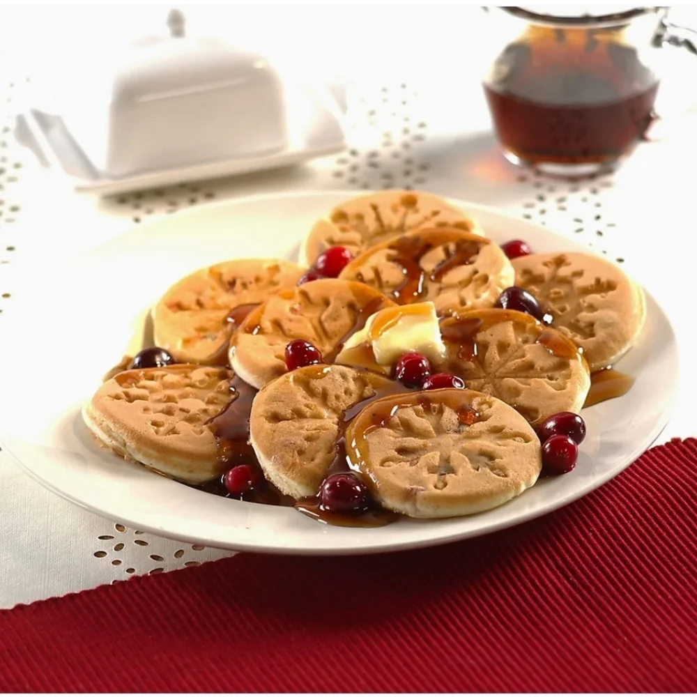 NORDIC WARE | SNOWFLAKE PANCAKE GRIDDLE